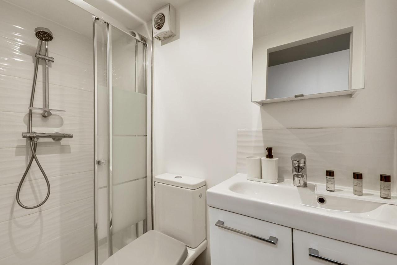 Modern French Studio In Paris Apartman Kültér fotó